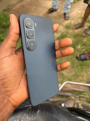 Infinix Hot 60i 128 GB Gray