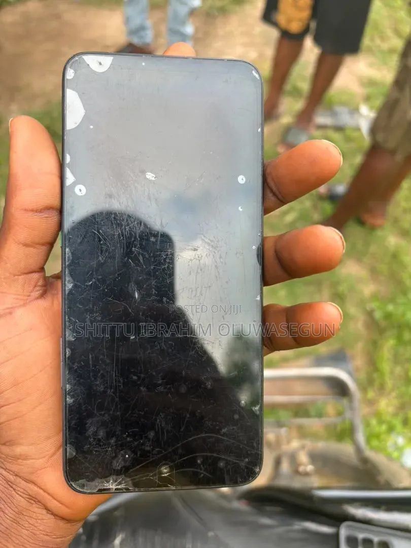 Infinix Hot 60i 128 GB Black