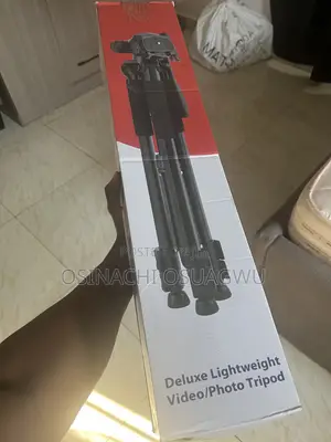 Photo & Video Tripods