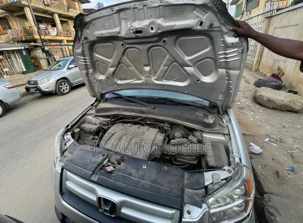 Honda Pilot 2008 Silver