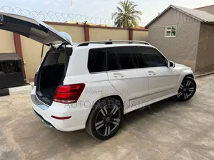 Mercedes-Benz GLK-Class 350 4MATIC 2013 White