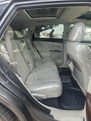 Toyota Venza 2011 Gray