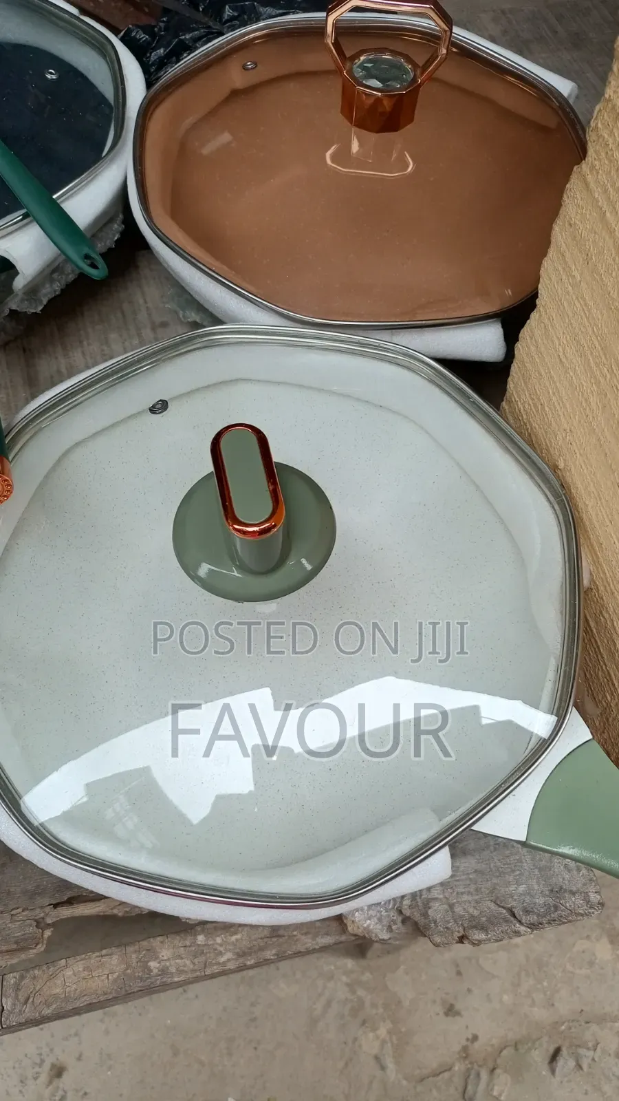 Non-Stick Fry Pan With a Silicone Spoon