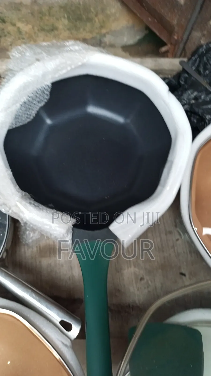 Non-Stick Fry Pan With a Silicone Spoon