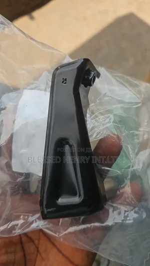Radar Sensor Hanger