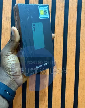 New Samsung Galaxy S23 128 GB