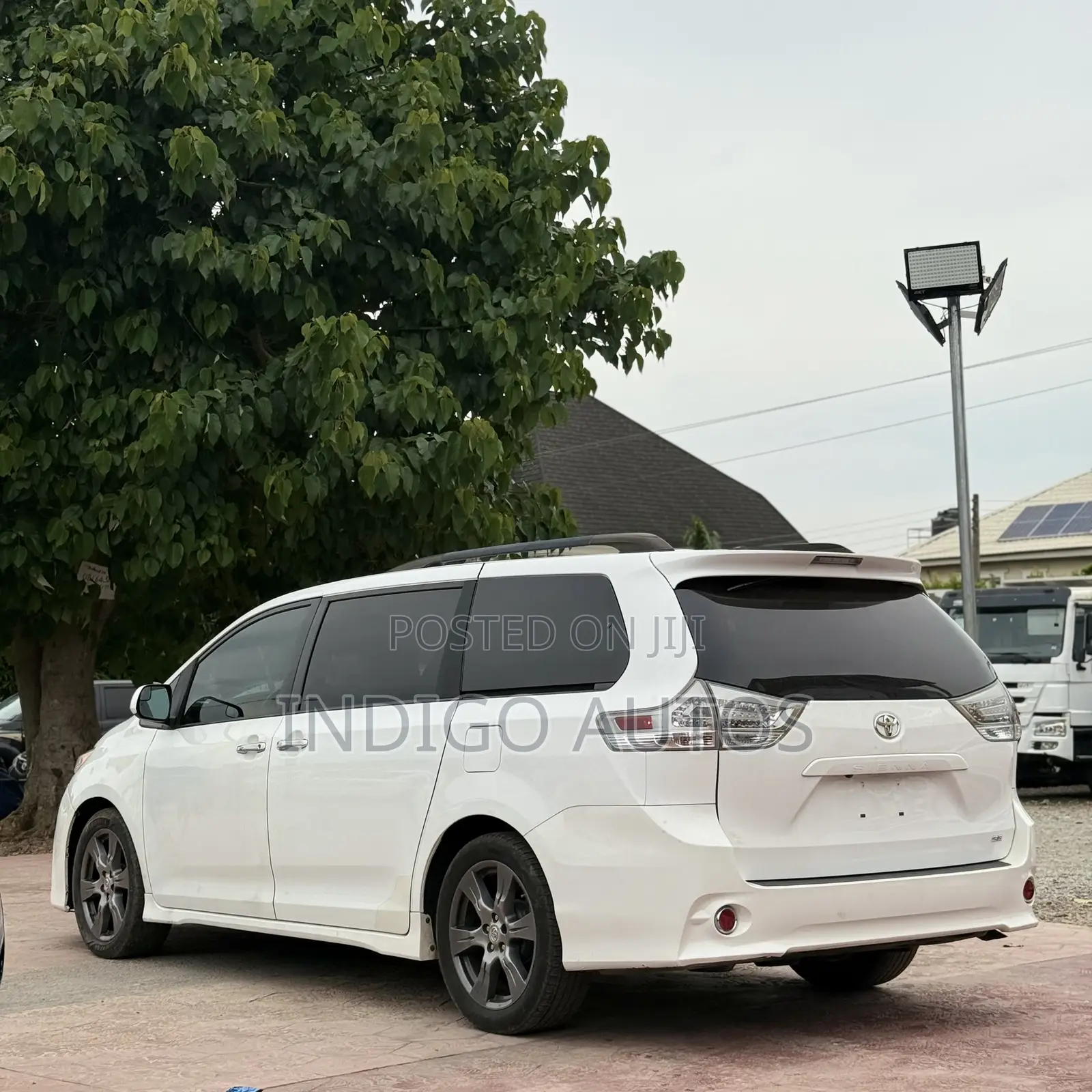 Toyota Sienna 2017 White