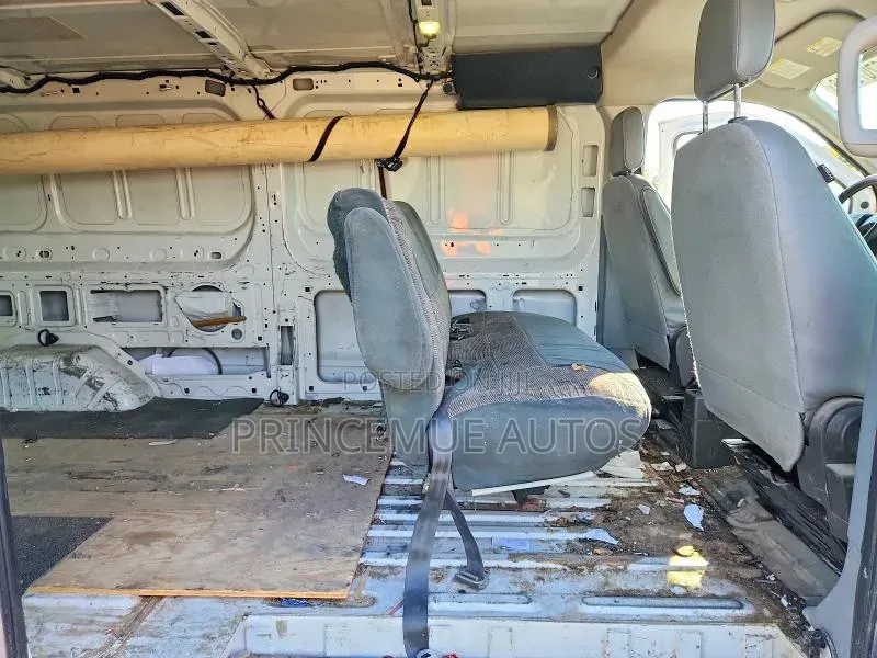 Ford Transit 2017 White