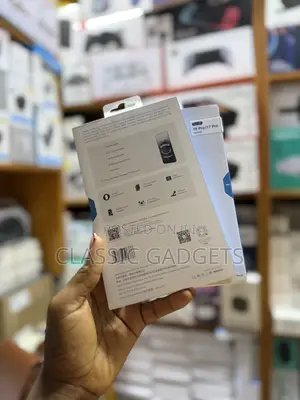 Kuzoom Borderless Clear Screen Protector for iPhone 18 Pro Max /18 Pro