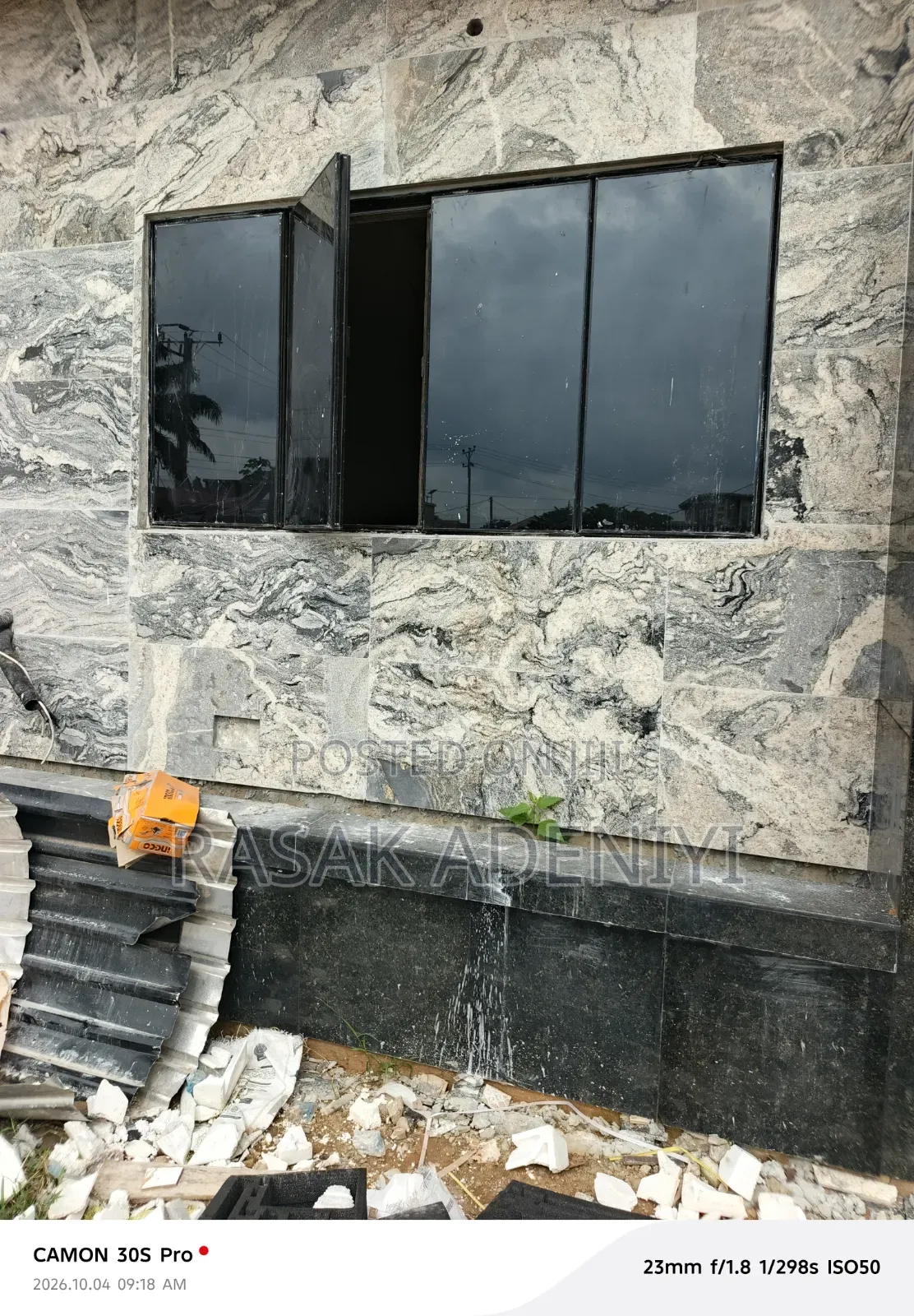 Frameless Windows