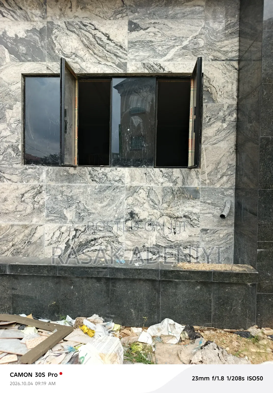 Frameless Windows
