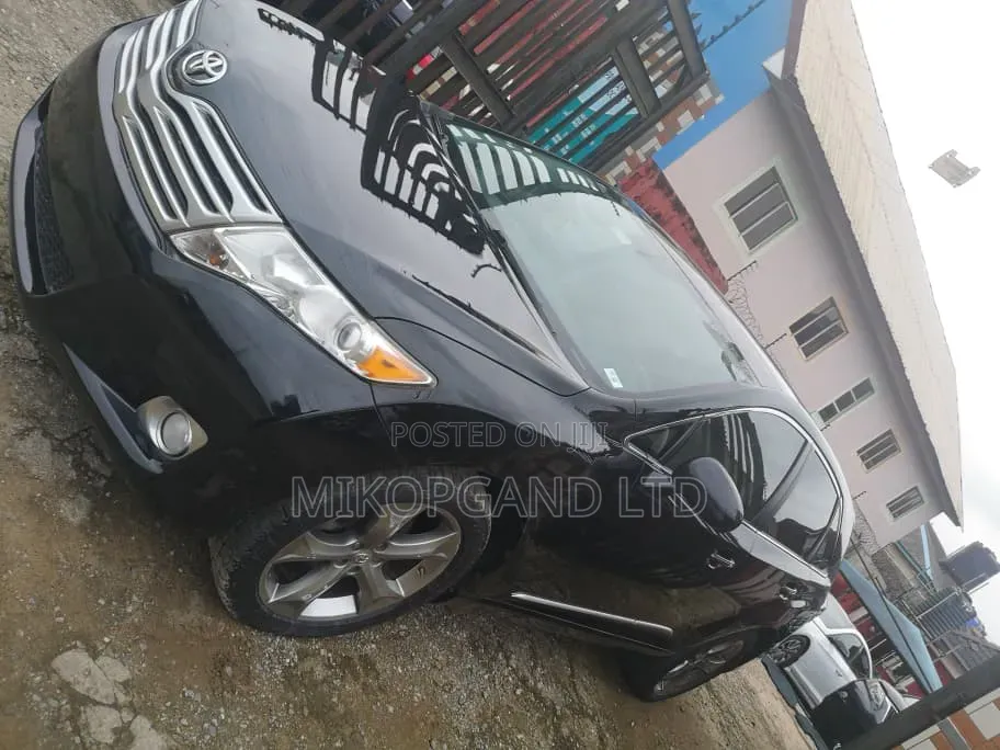Toyota Venza 2012 Black