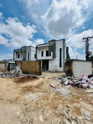 4bdrm Duplex in College Road Fagba for sale