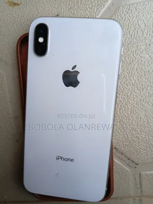 Apple iPhone X 64 GB White