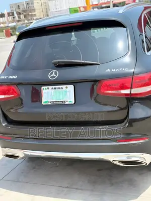 Mercedes-Benz GLC-Class 2017 Black