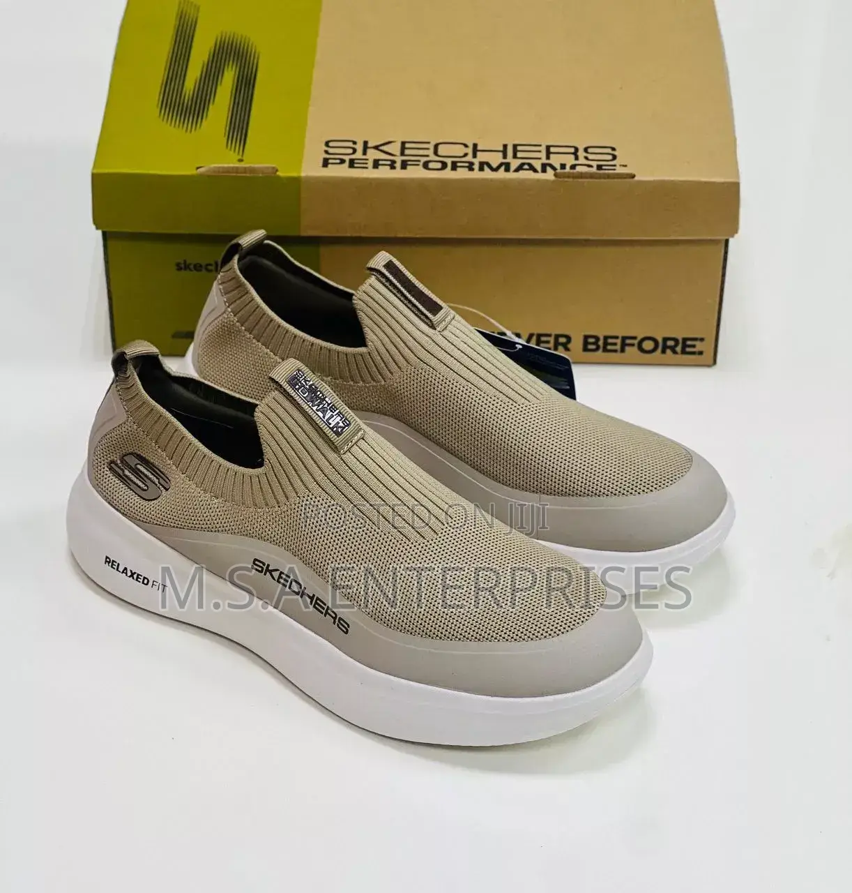 Unisex Sneakers