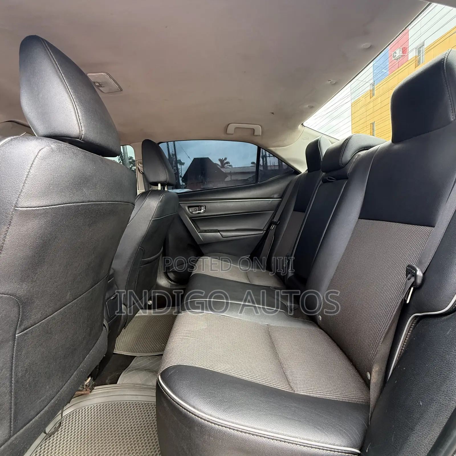 Toyota Corolla 2015 Silver