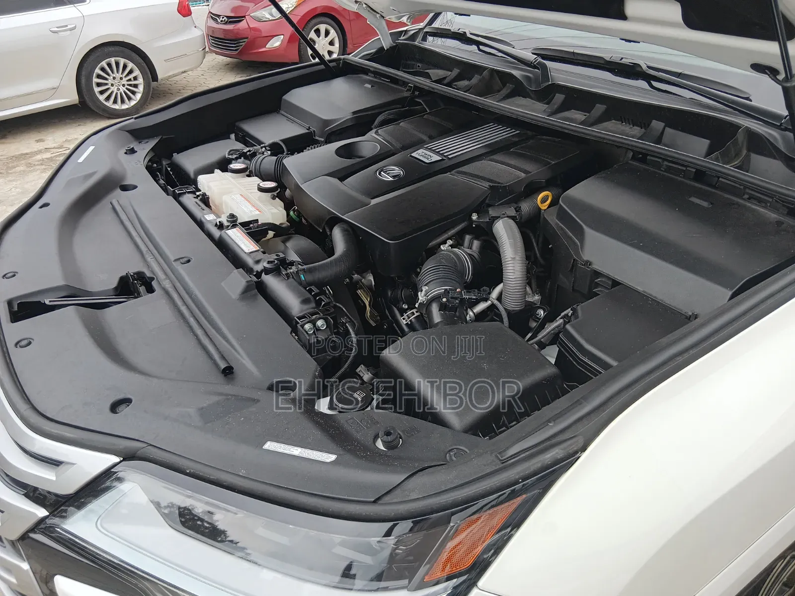 Lexus LX 600 2023 White