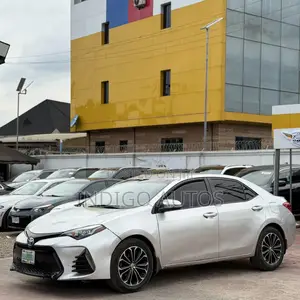Toyota Corolla 2015 Silver