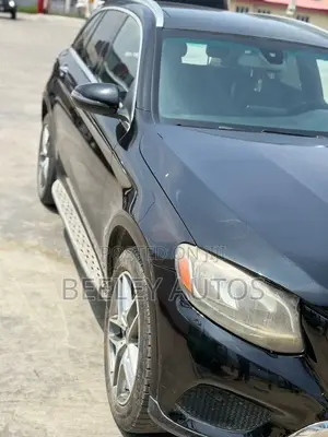 Mercedes-Benz GLC-Class 2017 Black