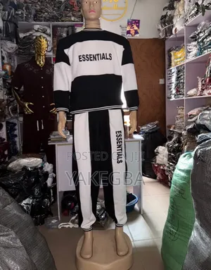 Unisex Outfit