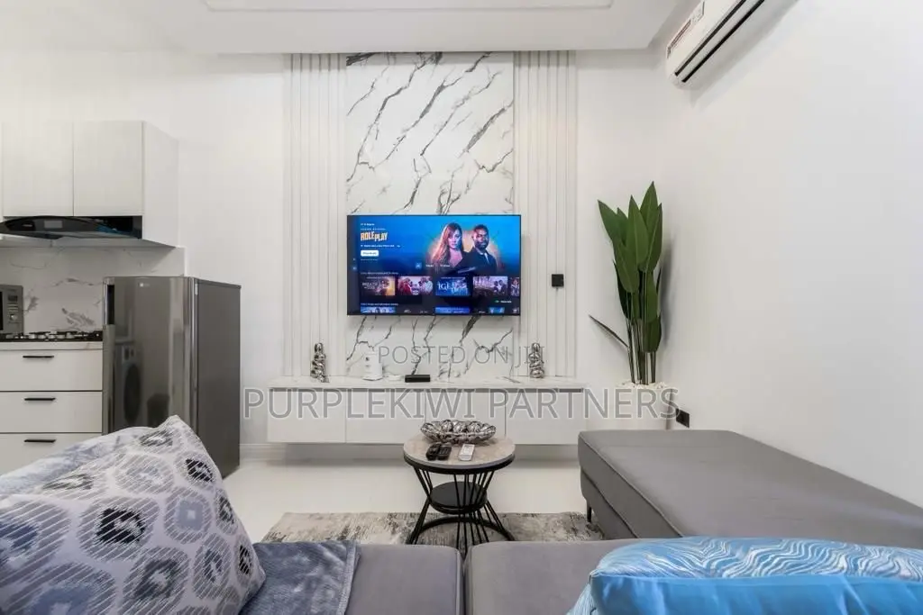 One Bedroom Apartment