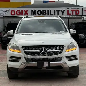 Mercedes-Benz M Class ML350 4MATIC 4dr SUV AWD (3.5L 6cyl 7A) 2015