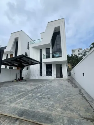 Furnished 5bdrm Duplex in Ajah for sale