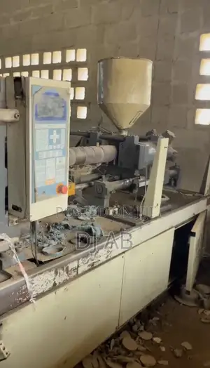 Injection Machine 150 Ton