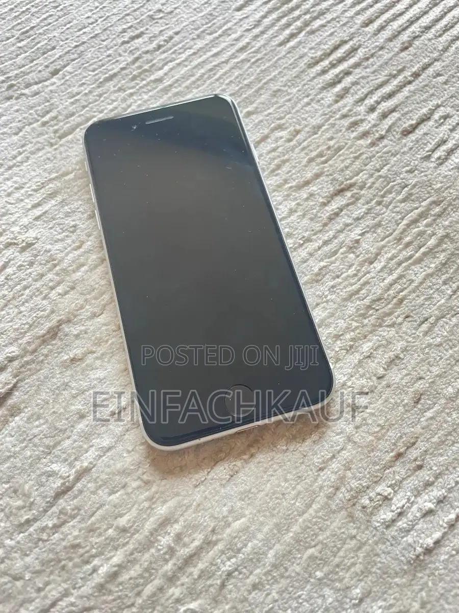 Apple iPhone SE 64 GB White