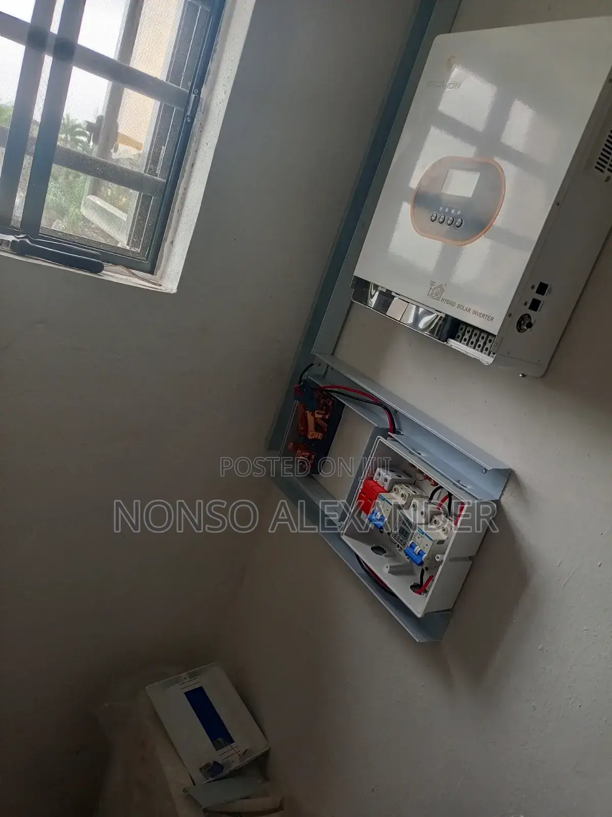 Solar Inverter Installer
