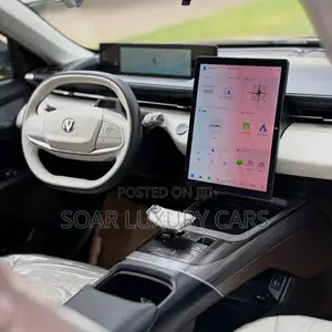 Changan Eado Plus 2025 Gray