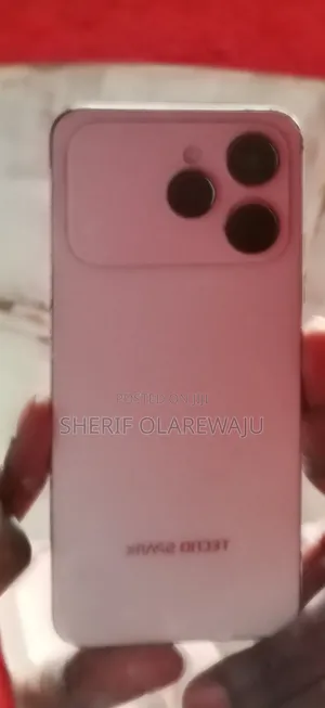 Tecno Spark 40 128 GB Gray