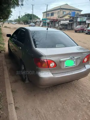 Toyota Corolla 2004 Brown