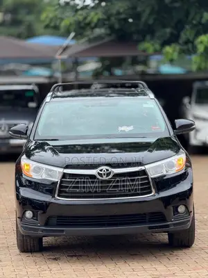 Toyota Highlander XLE 4dr SUV AWD (3.5L 6cyl 6A) 2015 Black
