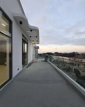 5bdrm Duplex in Chevron’S, Lekki for sale