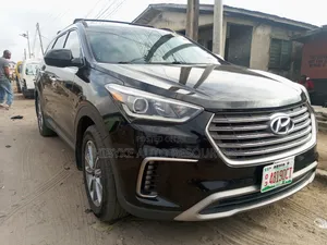 Hyundai Santa Fe 2017 Black