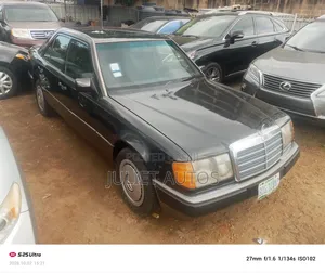 Mercedes-Benz 280E 1996 Gray