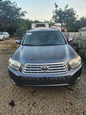 Toyota Highlander Sport 2010 Gray
