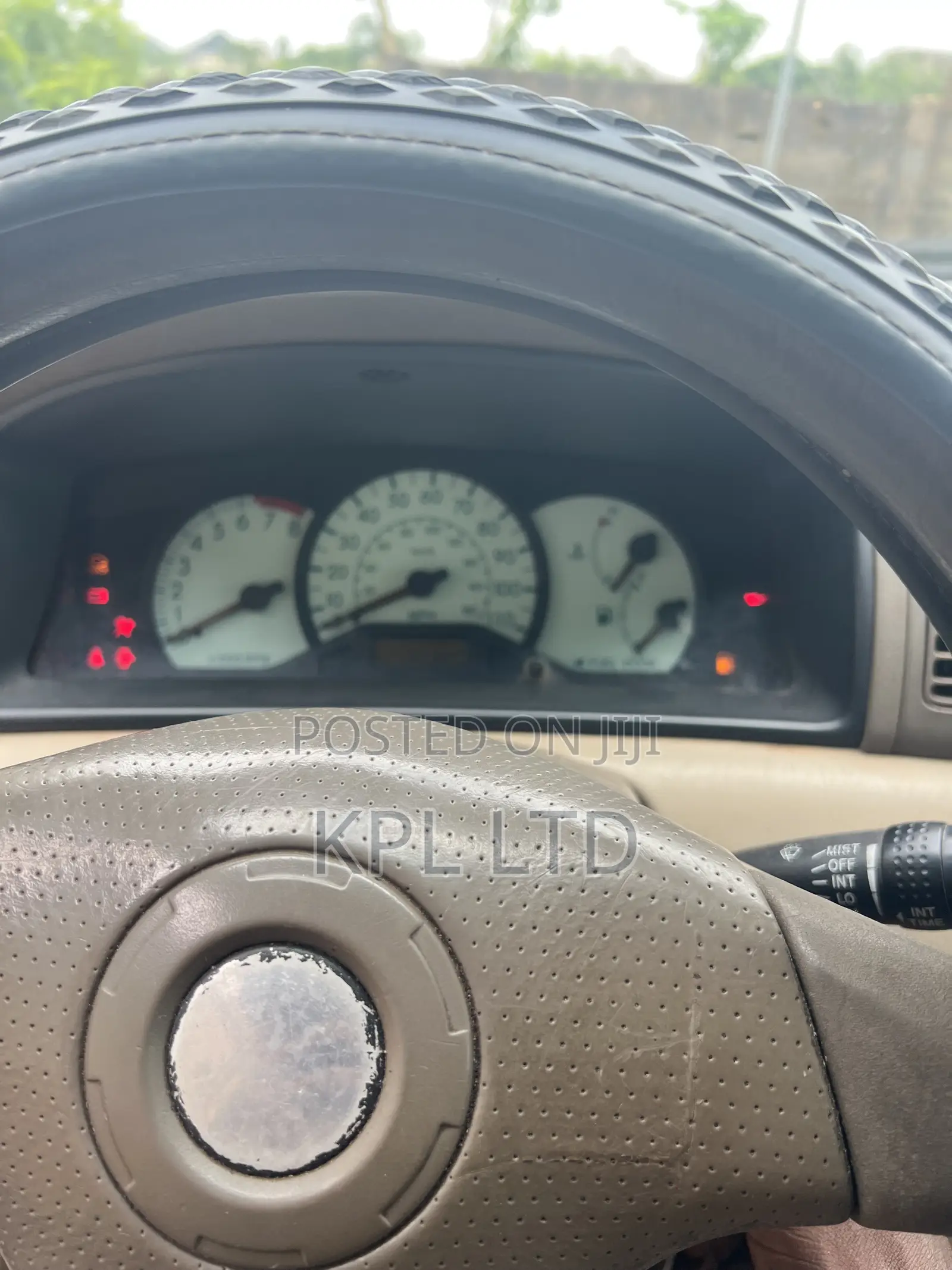 Toyota Corolla LE 2004