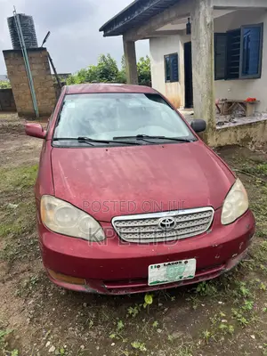 Toyota Corolla LE 2004