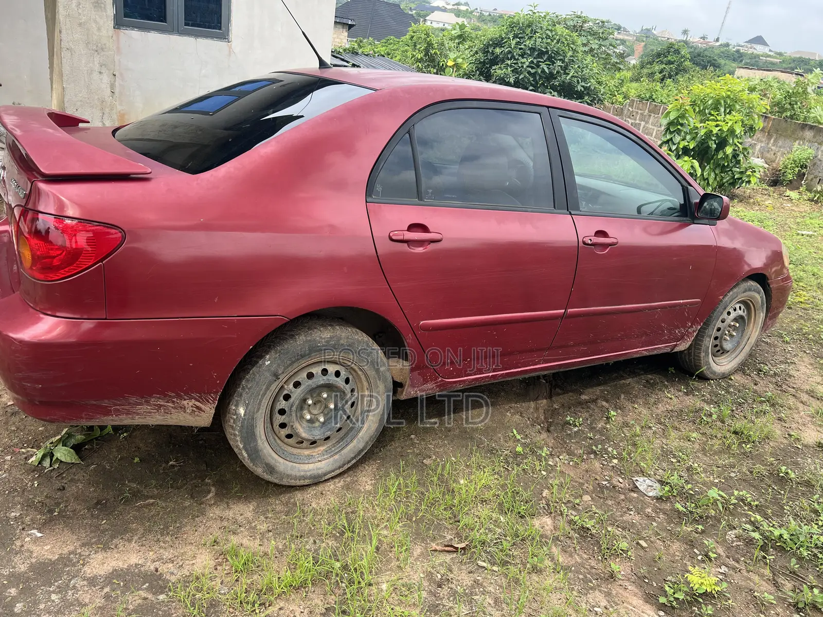 Toyota Corolla LE 2004