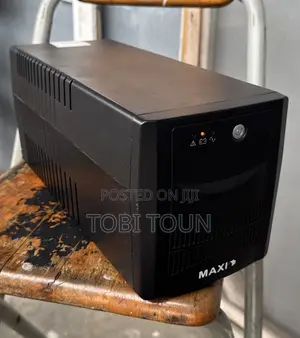Maxi 1.2 KVA LED Version 1.2 KDG UPS