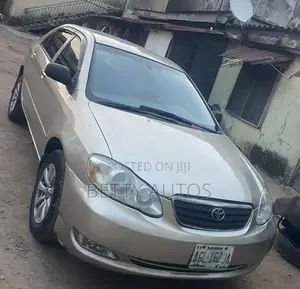 Toyota Corolla 2007 Gold