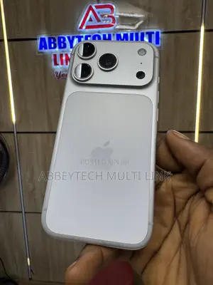 New Apple iPhone 17 Pro 256 GB Silver
