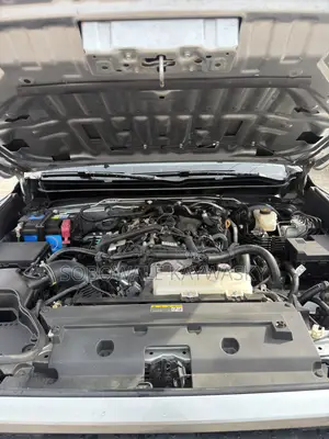 Toyota Tacoma SR5 Double Cab 5' Bed AT 2024 Silver