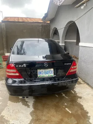 Mercedes-Benz C240 2006 Black