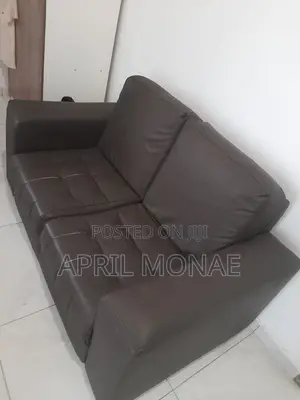 2 Seaters Chair