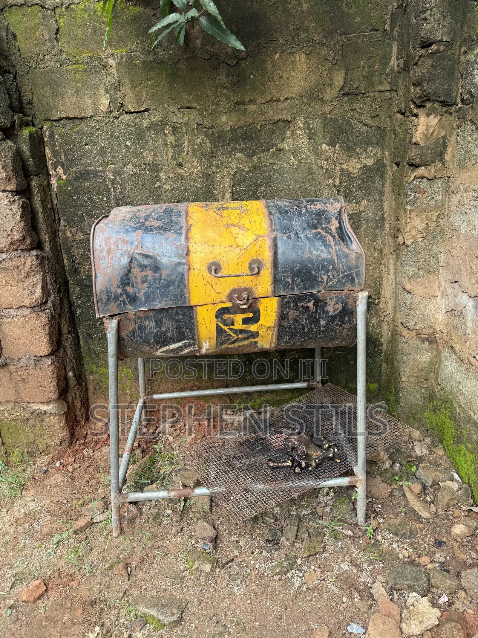 Barbeque Stand