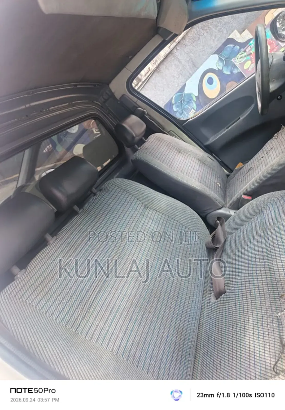 Toyota HiAce 2002 White
